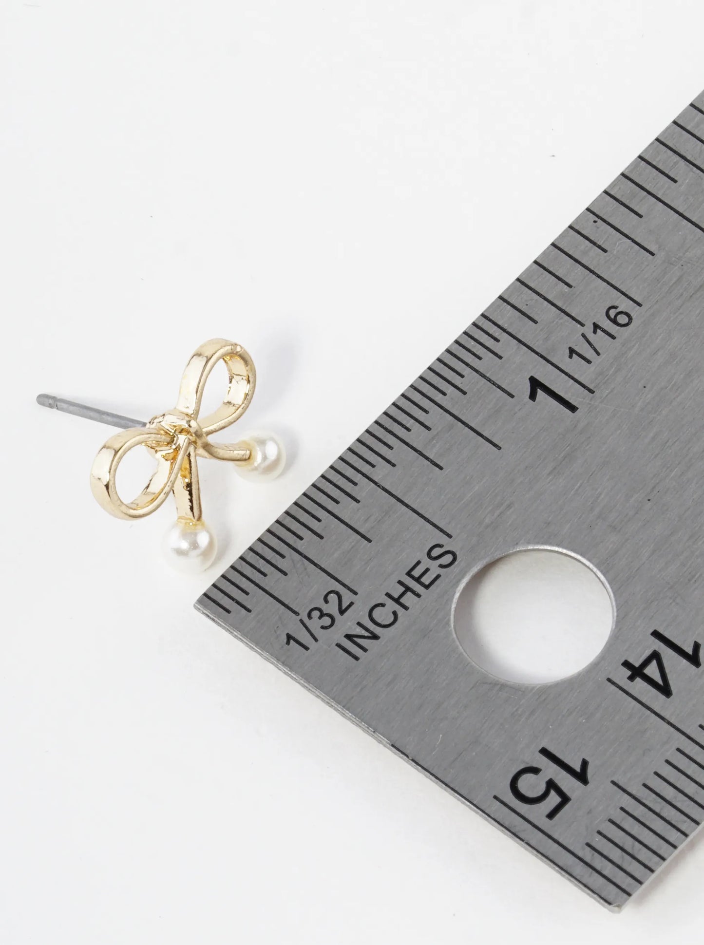 10mm Color Coated Wire Ribbon Bow Pearl Stud Earrings