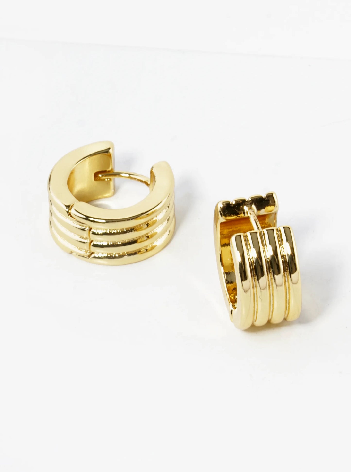 14K Gold Dipped 15mm Lined Huggie Hoop Earrings