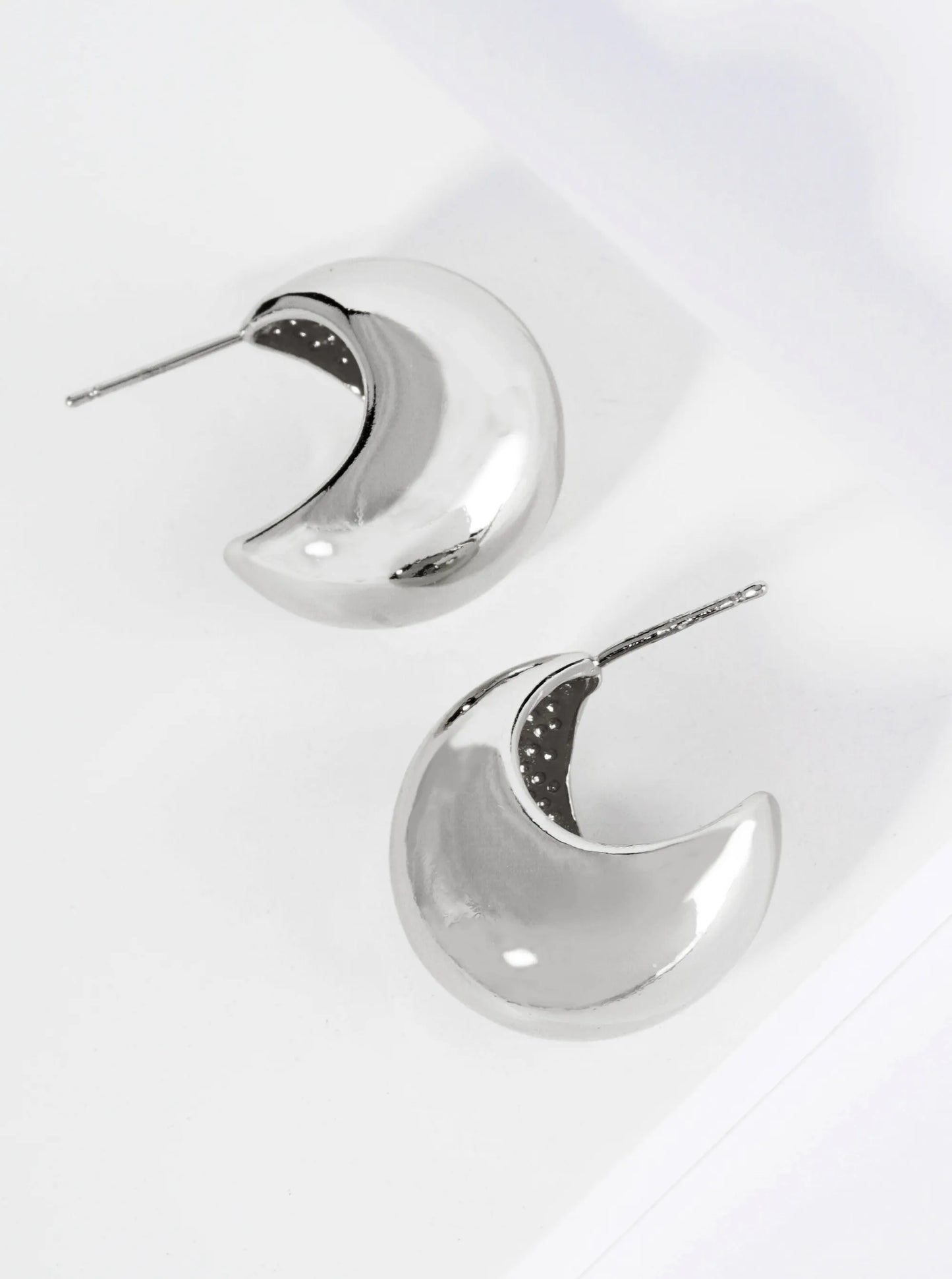 14K Gold Dipped 20mm Bold Hollow Open Hoop Earrings