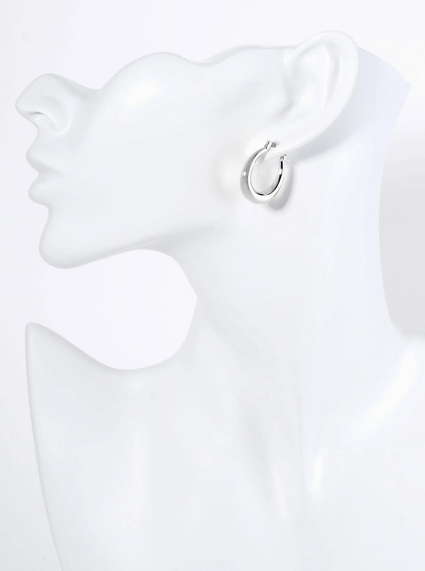 14K Gold Dipped 20mm Sleek Oval Hoop Earrings