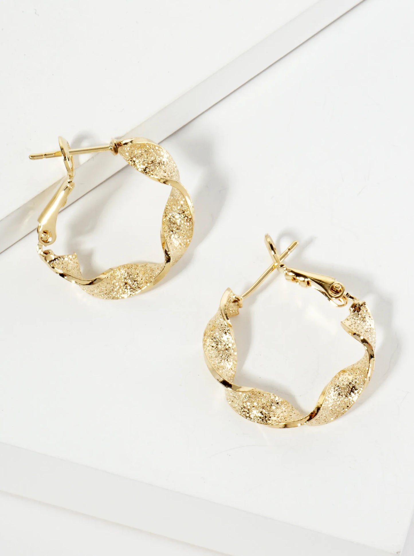 14K-Gold-Dipped 20mm Textured Twist Latch-Back Hoop Earrings