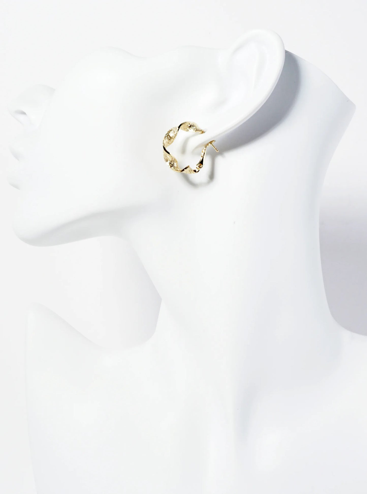 14K-Gold-Dipped 20mm Textured Twist Latch-Back Hoop Earrings