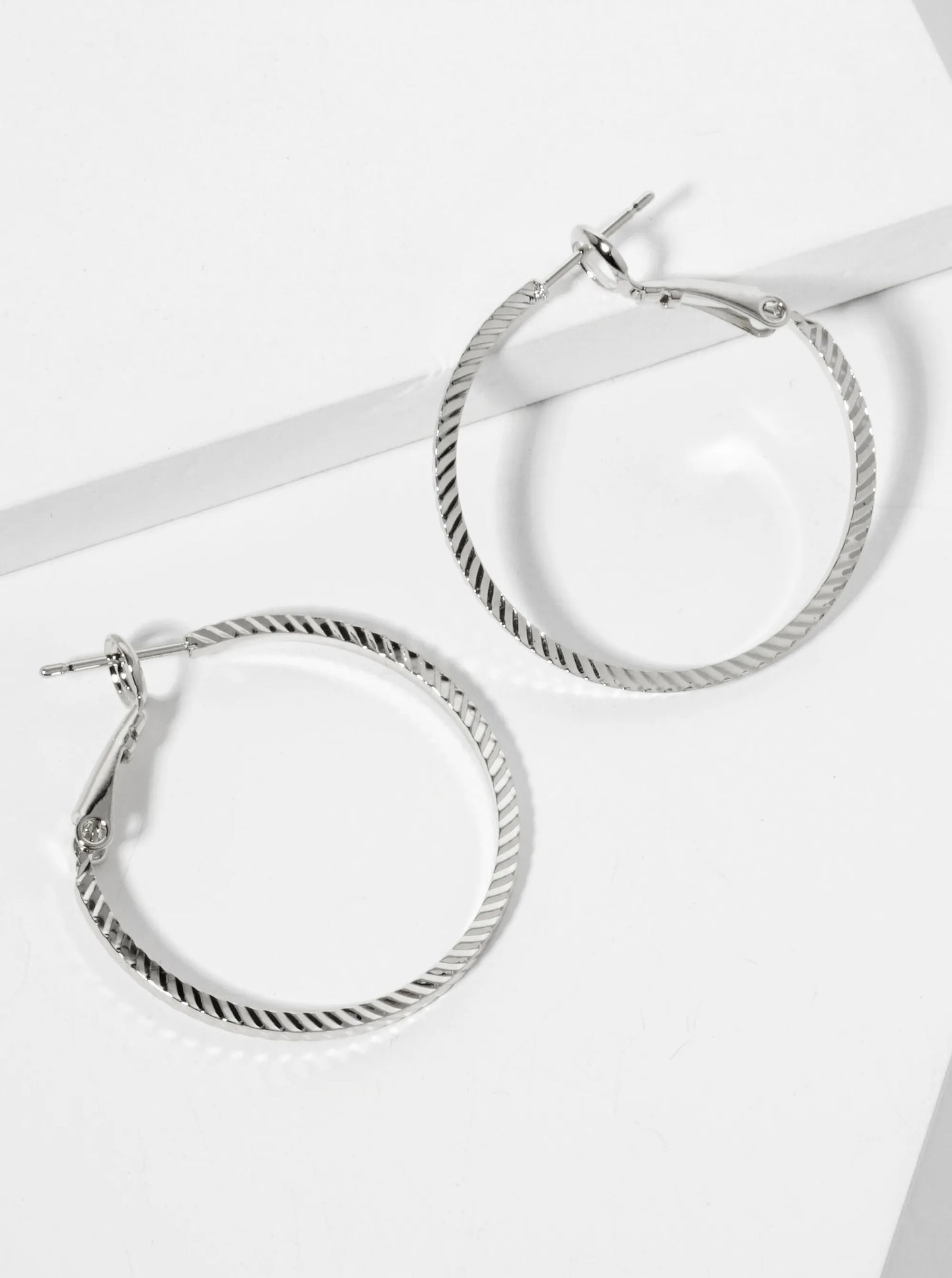 14K-Gold-Dipped Diagonal Textured 30mm Latch-Back Hoop Earrings