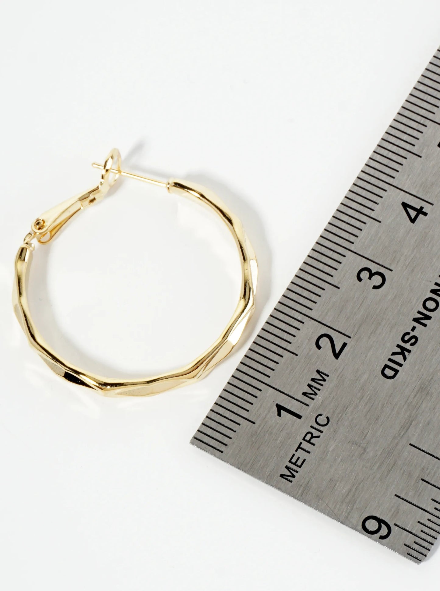 14K-Gold-Dipped Polished 30mm Faceted Texture Latch-Back Hoop Earrings