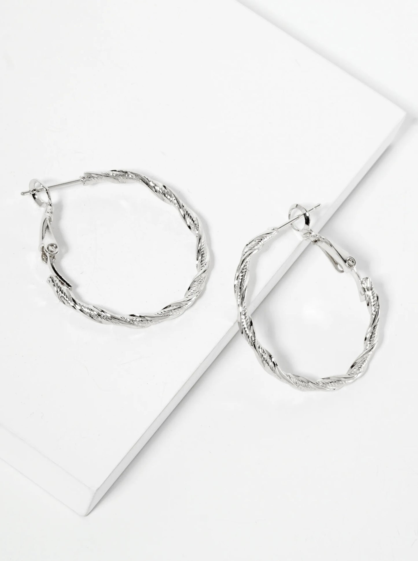 14K-Gold-Dipped Textured 30mm Twist Latch-Back Hoop Earrings