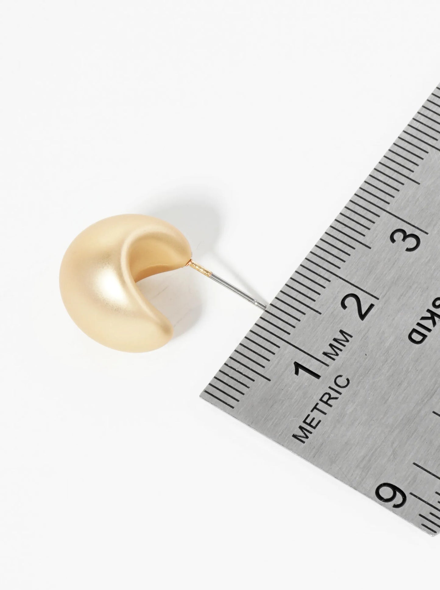 15mm Lightweight Dainty Hoop Earrings