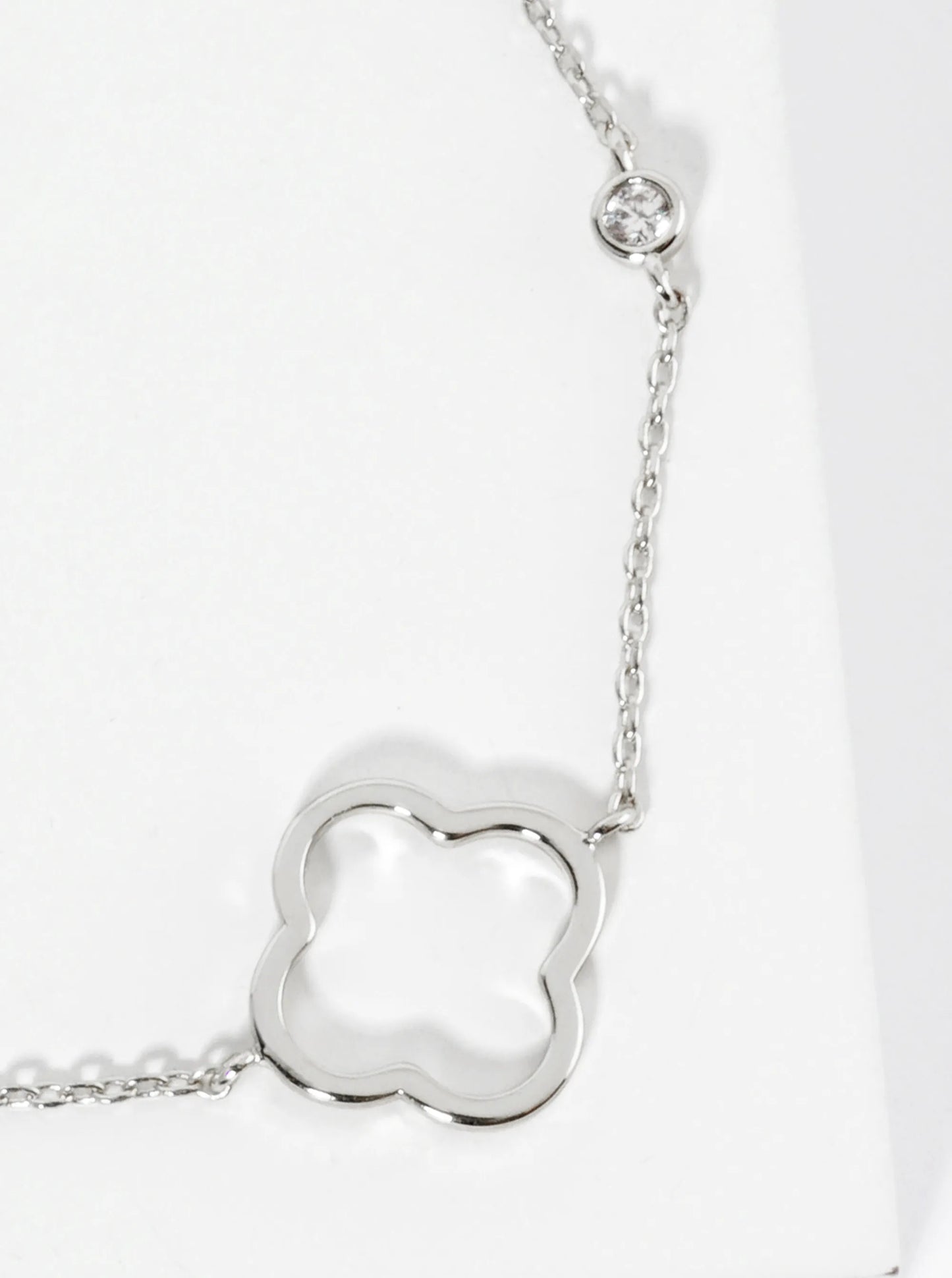 18K Gold Dipped 15mm Quatrefoil Cutout CZ Stone Chain Bracelet