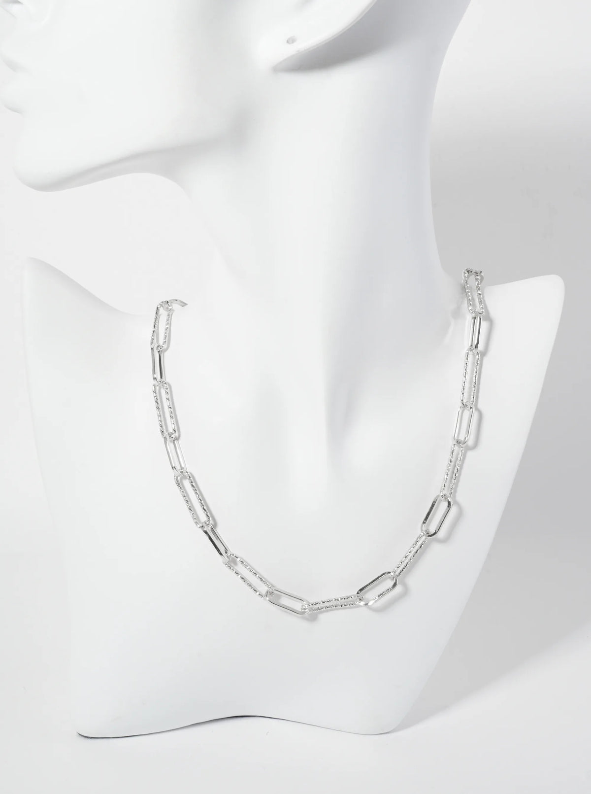 18K-Gold-Dipped 20-15mm Textured Paperclip Chain Necklace