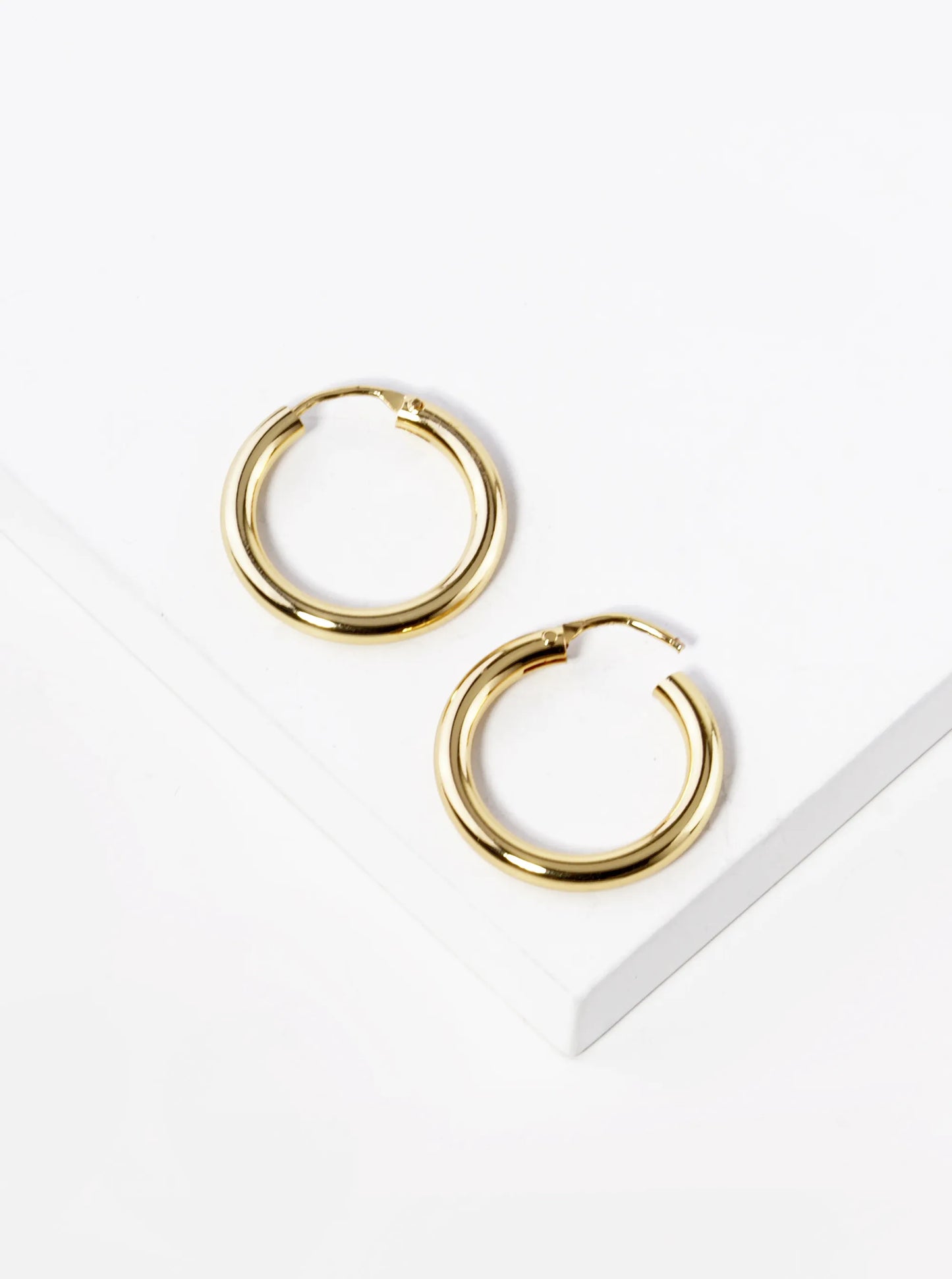 18K Gold Dipped 20mm Brass Infinite Hoop Earrings