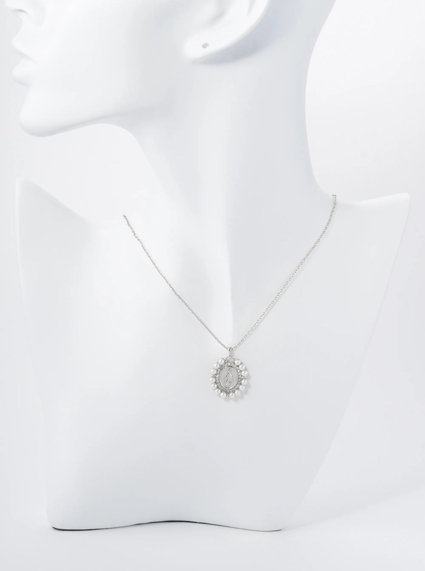 18K Gold Dipped 3mm Pearl Beaded CZ Oval Miraculous Medal Pendant Religious Necklace