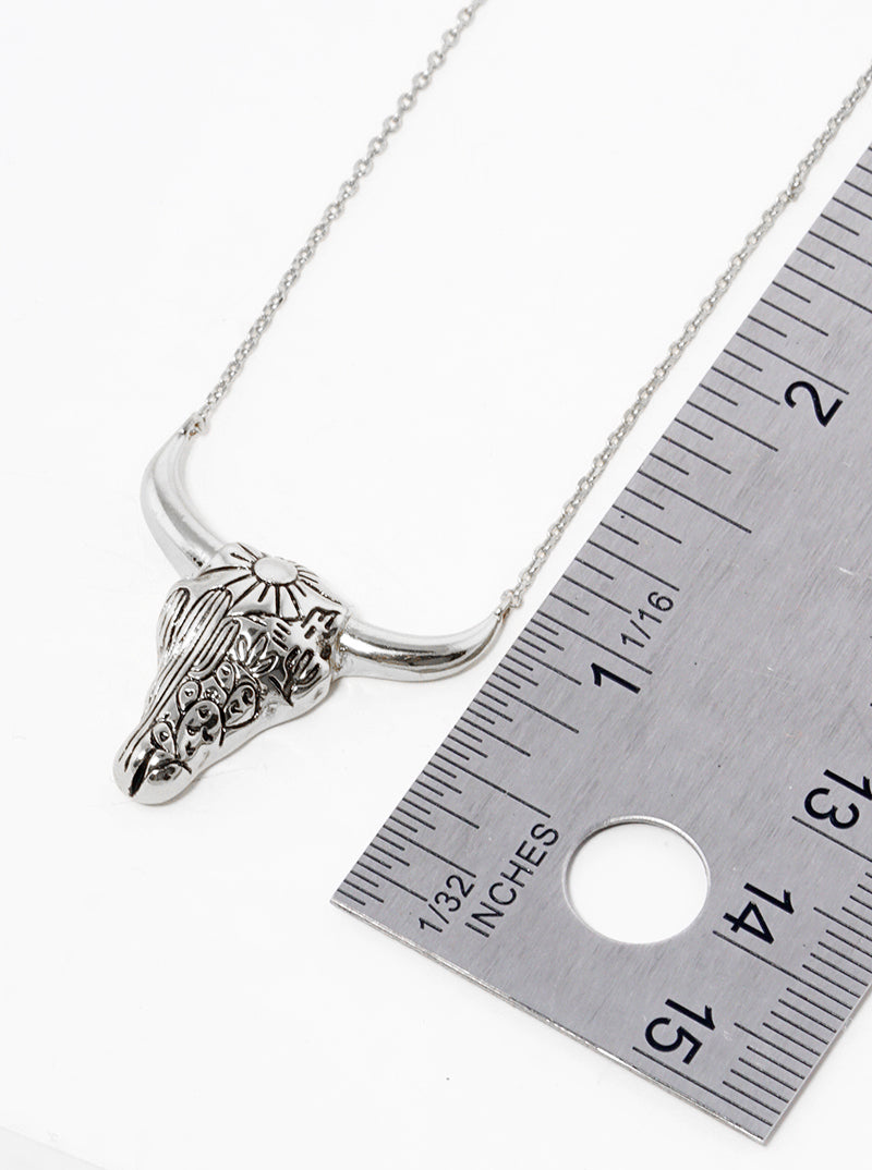 18K Gold Dipped Pattern Engraved Bull Head Pendant Necklace