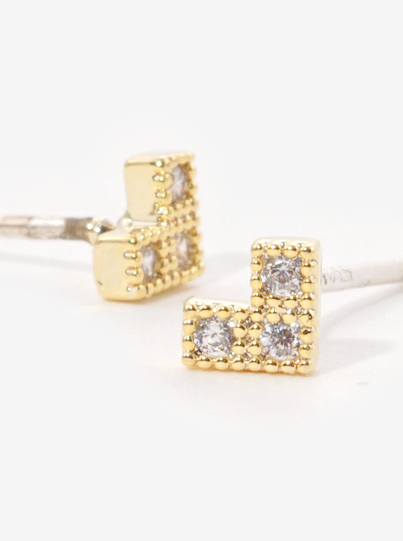 18K Gold Dipped Pixelated Small Heart Minimalist Stud Earrings