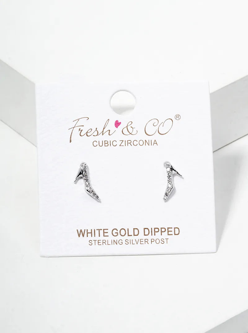 18k Gold Dipped 6mm Glass Pearl Post Stud Earrings