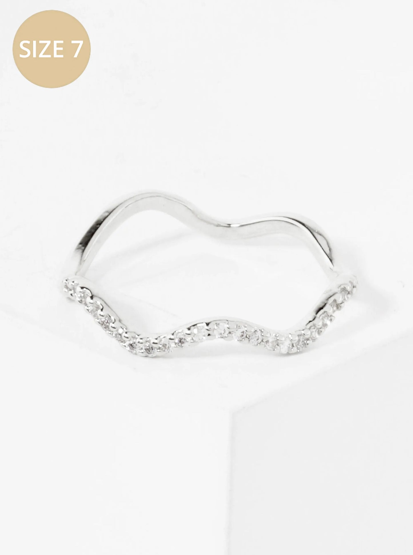 18K-Gold-Dipped Wavy CZ Minimalist Ring