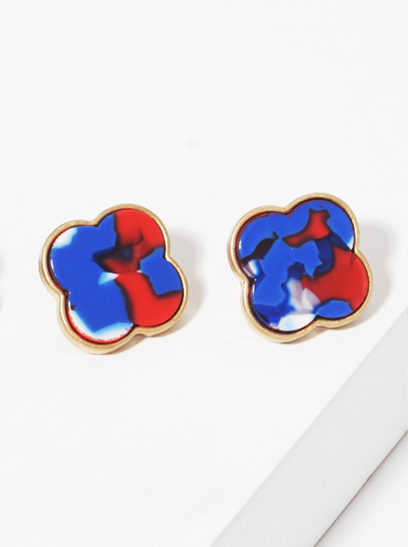 18mm Quatrefoil Shaped Acetate Post Stud Earrings