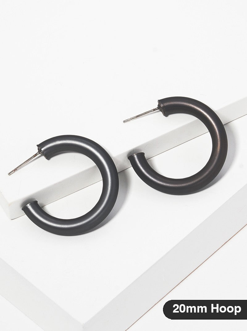 20mm Bold Brass Hollow Hoop Earrings
