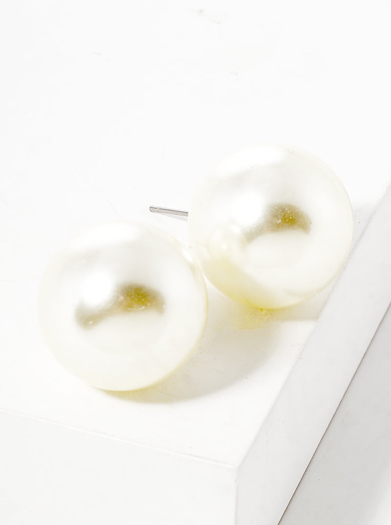 18mm Pearl Post Stud Earrings
