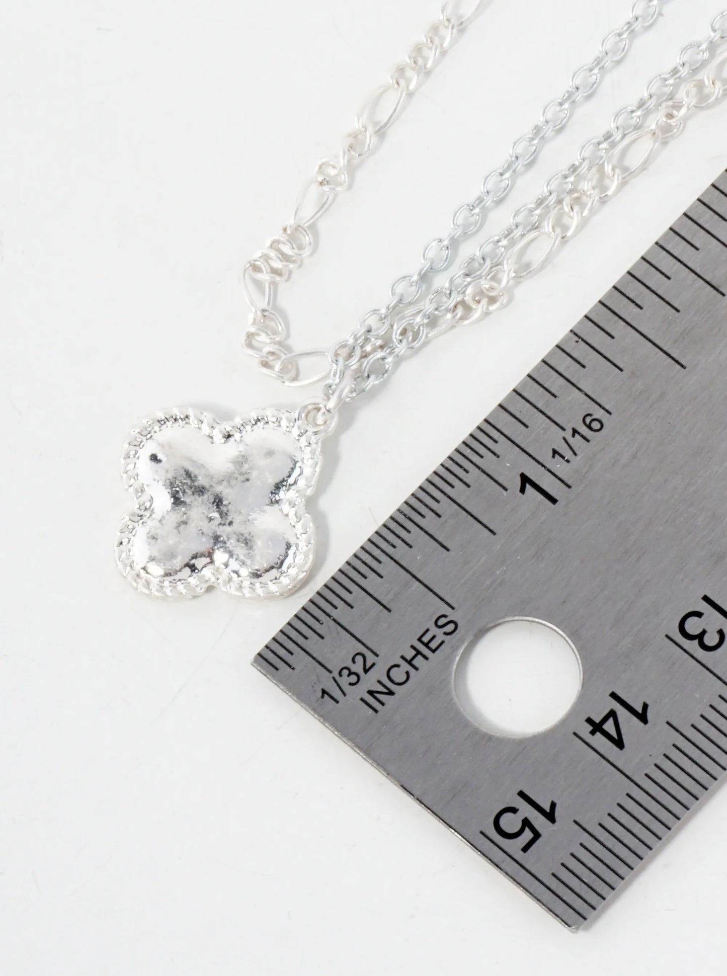 3-PC-Set Hammered-Texture 20mm Quatrefoil Pendant Layered Necklace