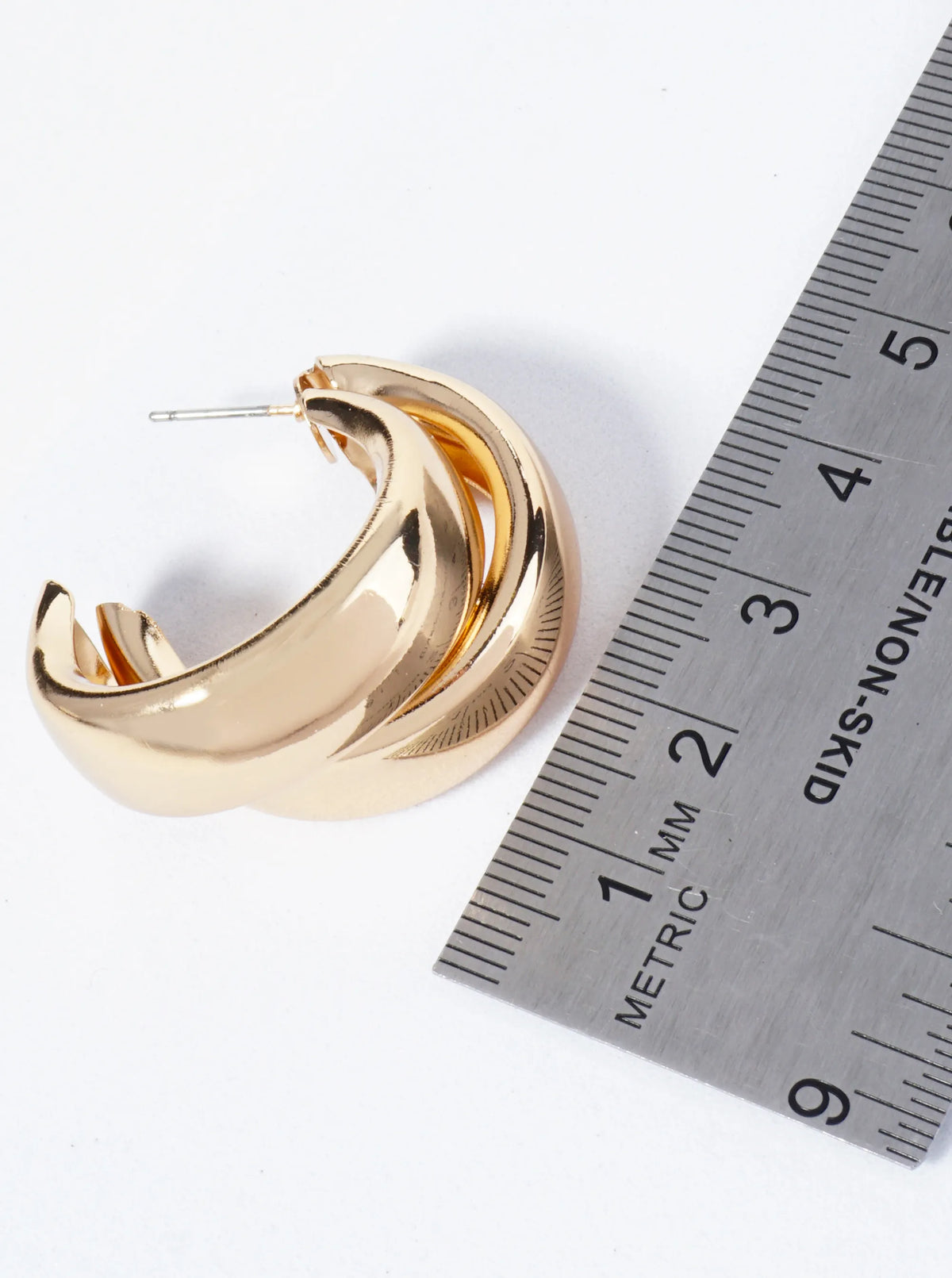 35mm Two Chunky Overlapping Hoop Earrings