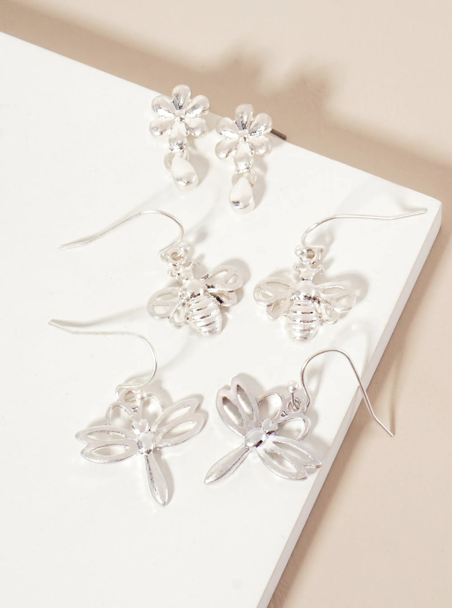 3PC-Set Botanical-Theme Flower Bee Dragonfly Dangle Earrings