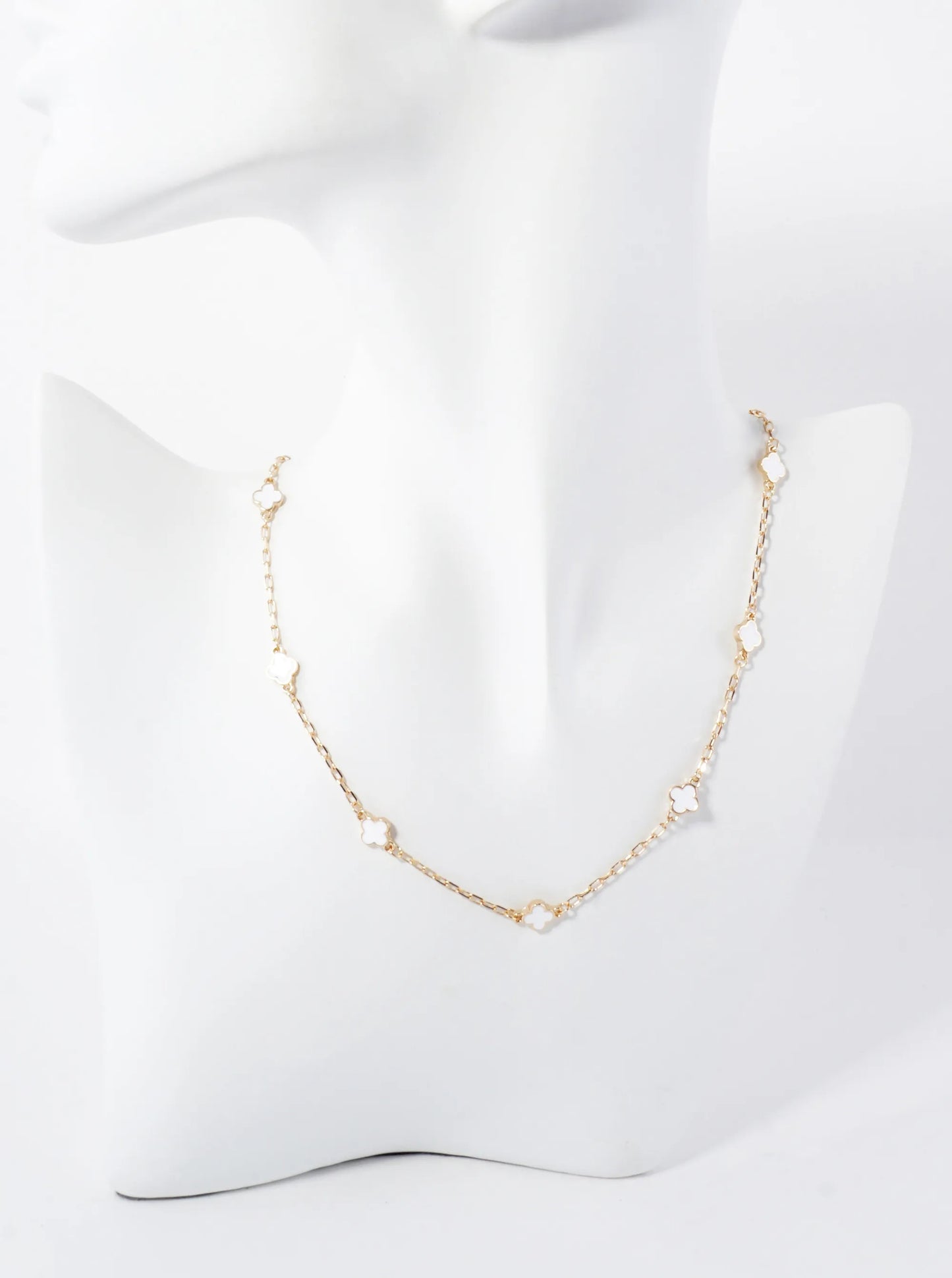 6mm Enamel Seven Quatrefoil 15-Inch Station Choker Necklace