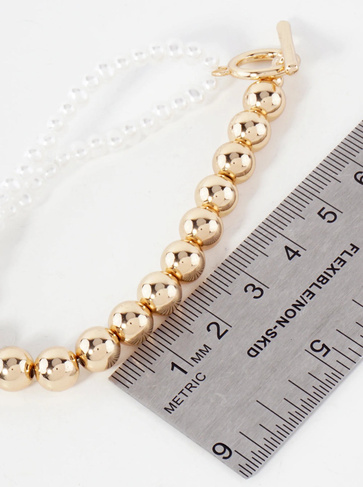 7mm Metallic-Bead 4mm Pearl-Bead Toggle-Closure Stretch Bracelet