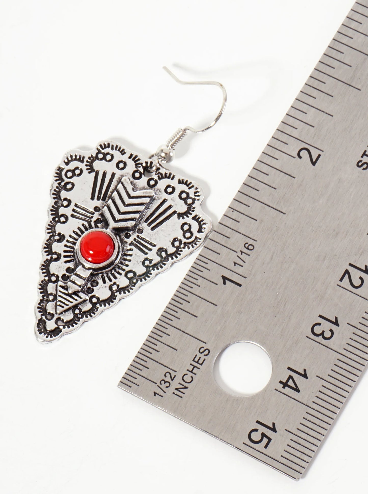 Arrow Pattern Engraved And Semi-Precious Natural-Stone At-the-Center Arrowhead Earrings