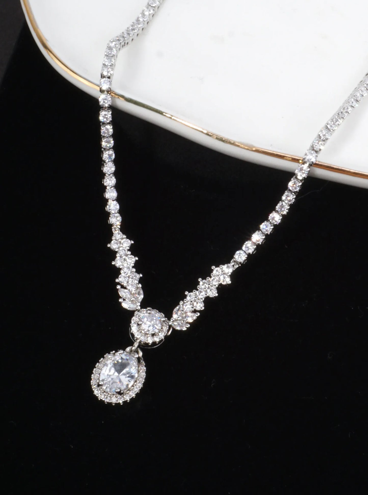 Artistic Oval Pave Tennis Necklace Design