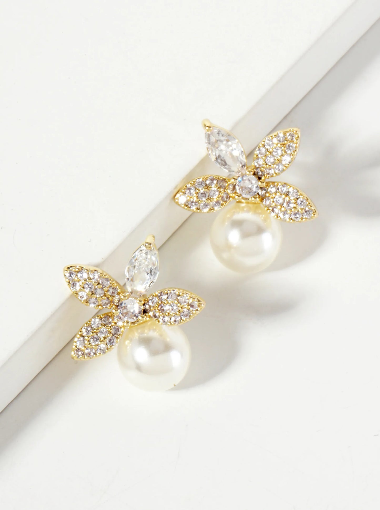 Botanical-Theme 8mm Pearl Drop Pave-Set Cubic-Zirconia 18K-Gold-Dipped Flower Stud Earrings