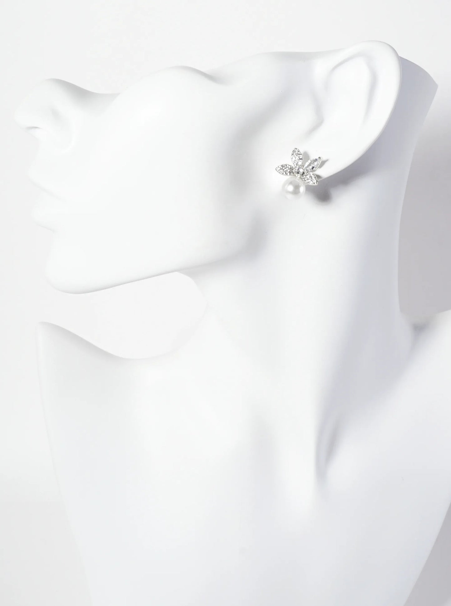 Botanical-Theme 8mm Pearl Drop Pave-Set Cubic-Zirconia 18K-Gold-Dipped Flower Stud Earrings