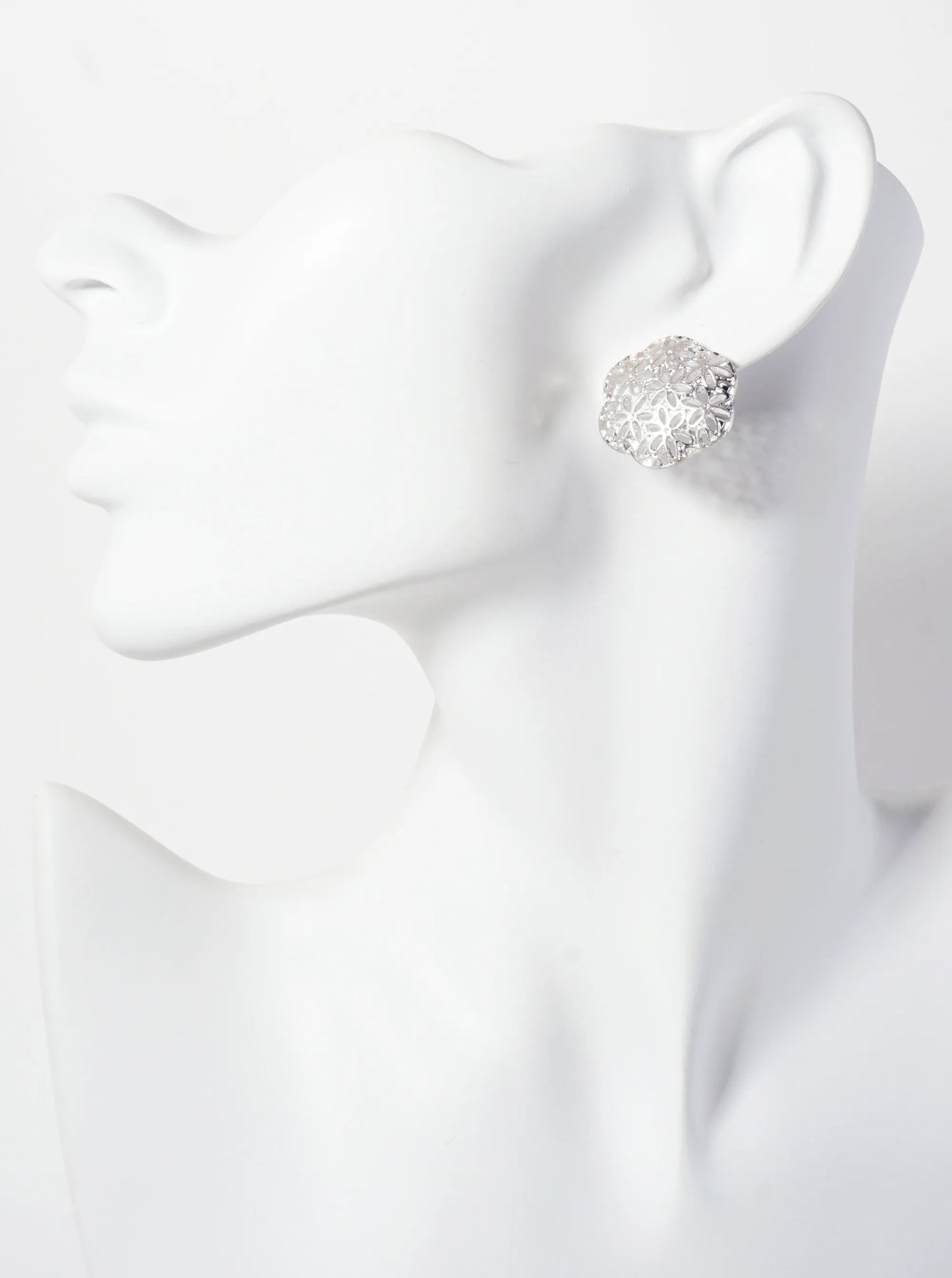 Botanical-Theme Filigree Flower Pattern Stud Earrings With-Titanium-Post