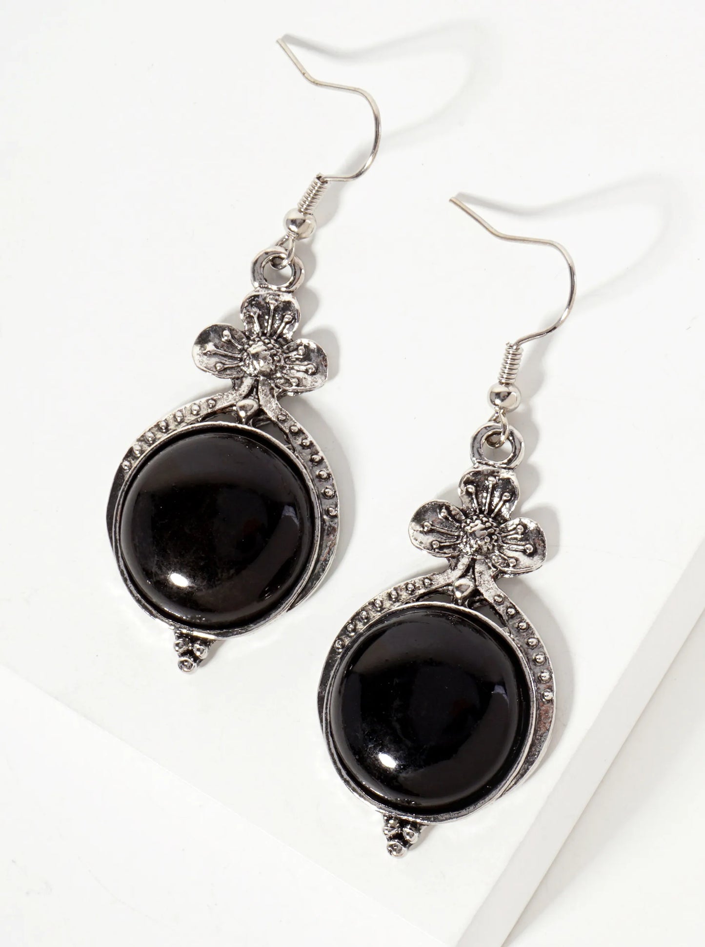 Botanical-Theme Flower-Decorated Semi-Precious Natural-Stone Western Dangle Earrings