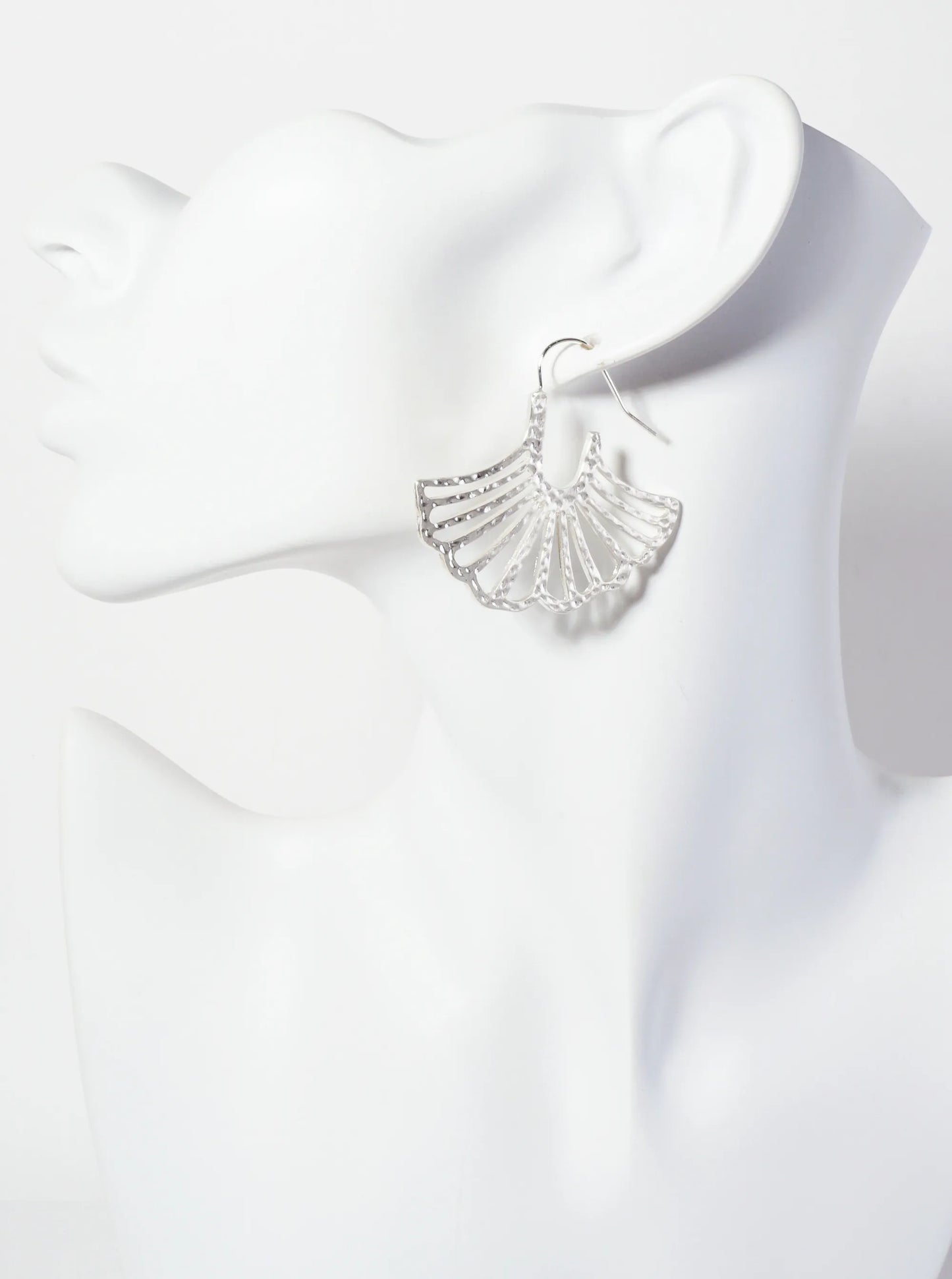Botanical-Theme Hammered-Texture Ginkgo Leaf Drop Wire Hook Earrings