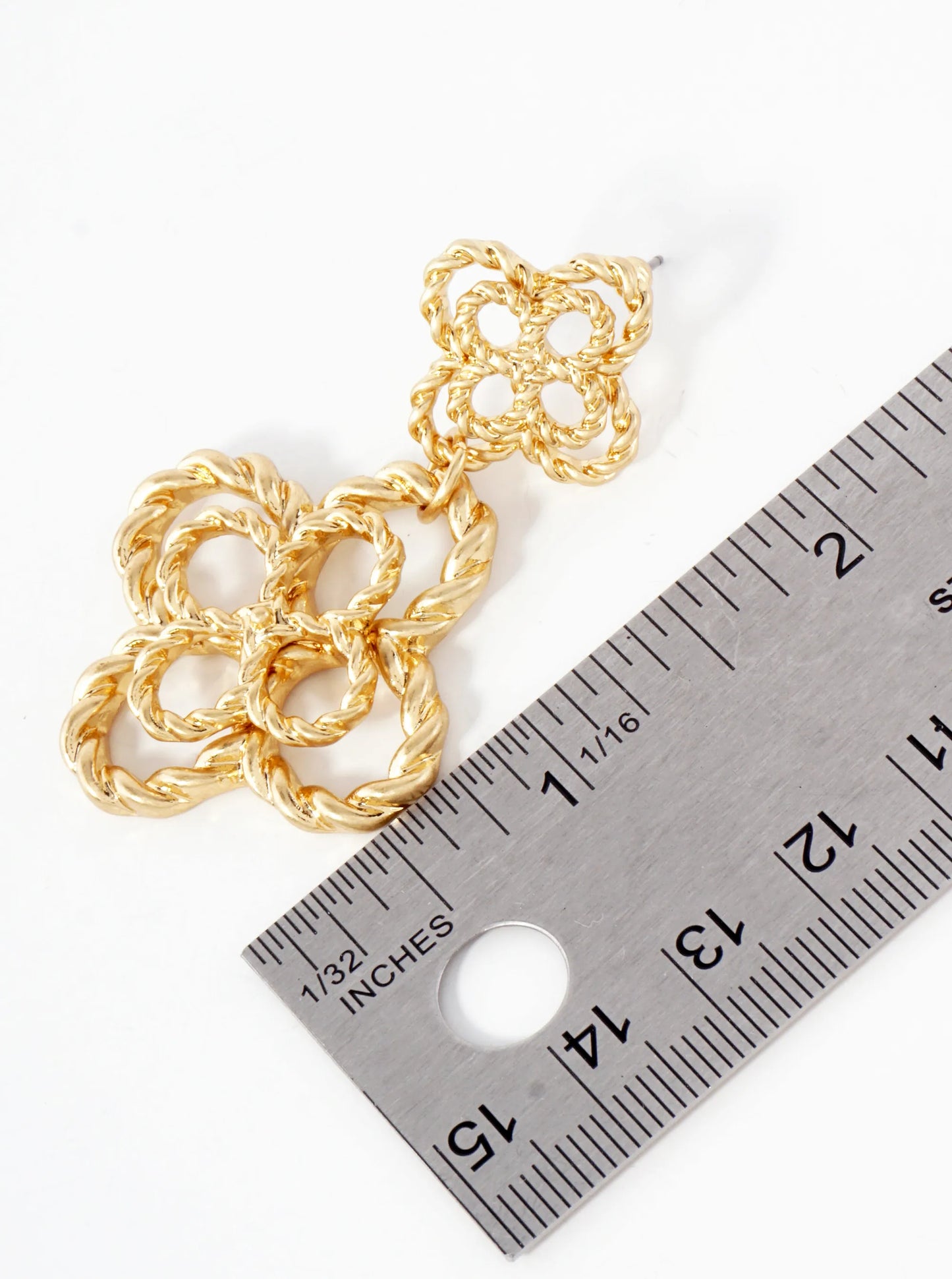 Botanical-Theme Overlapped Quatrefoil Drop Dangle Earrings With-Titanium-Post