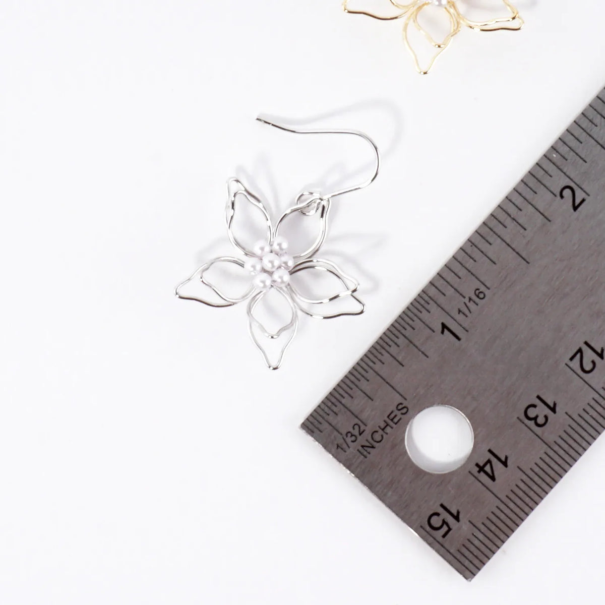 Brass Wire Flower With Pearls Drop Earrings