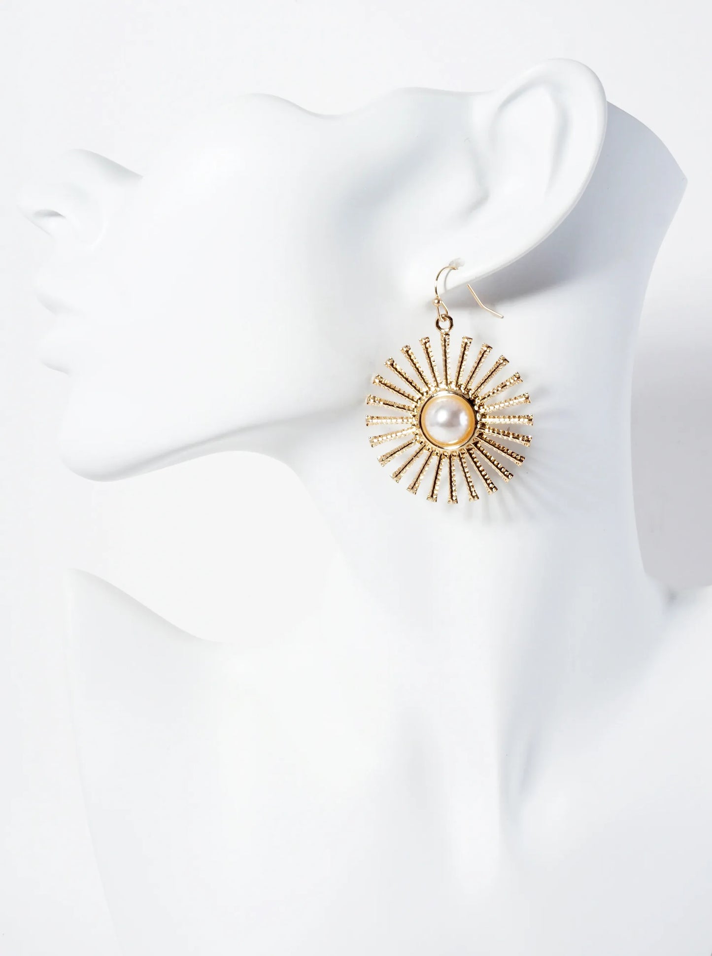 Celestial-theme Textured Starburst Pearl Drop Dangle Earrings