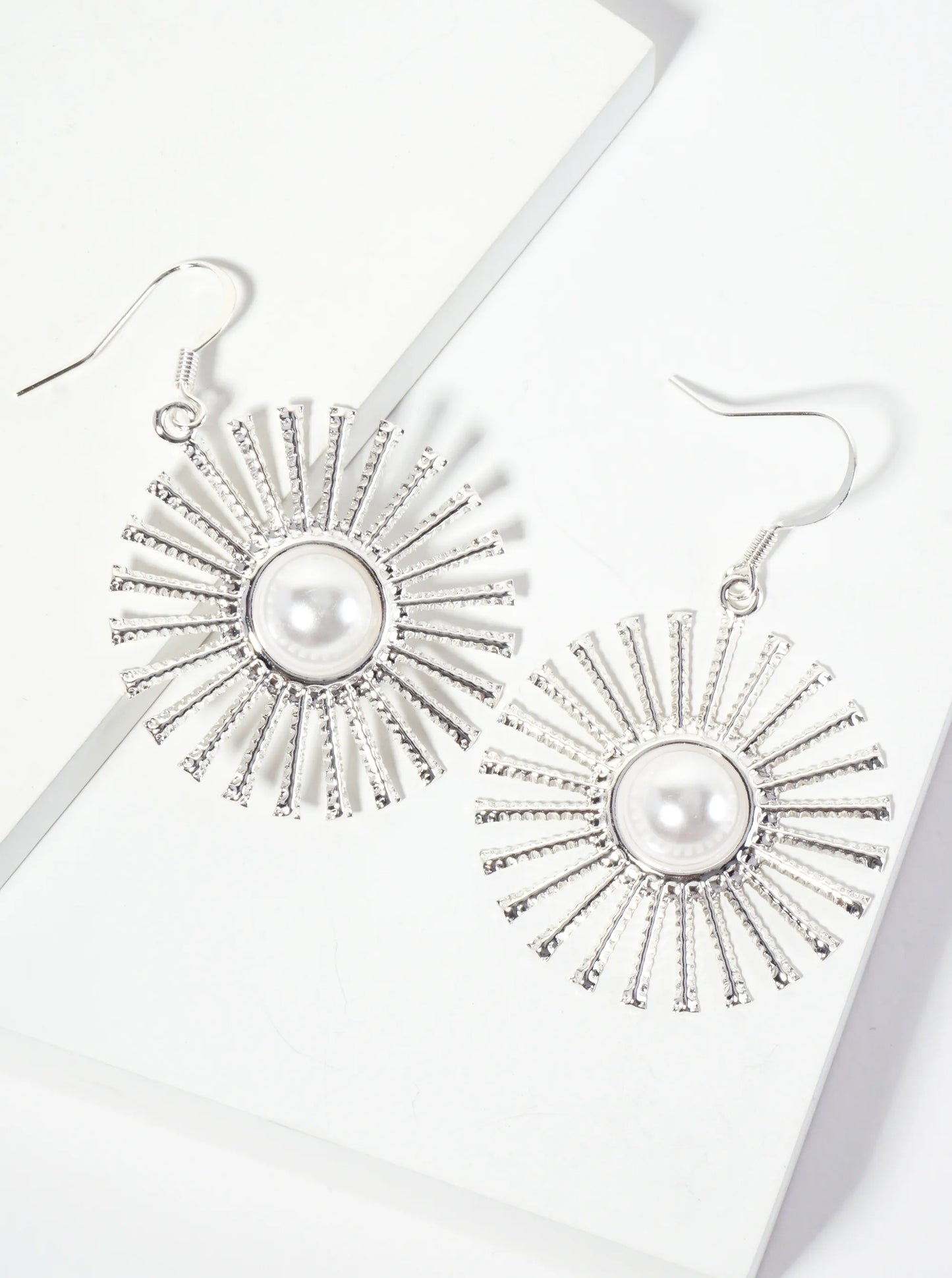 Celestial-theme Textured Starburst Pearl Drop Dangle Earrings