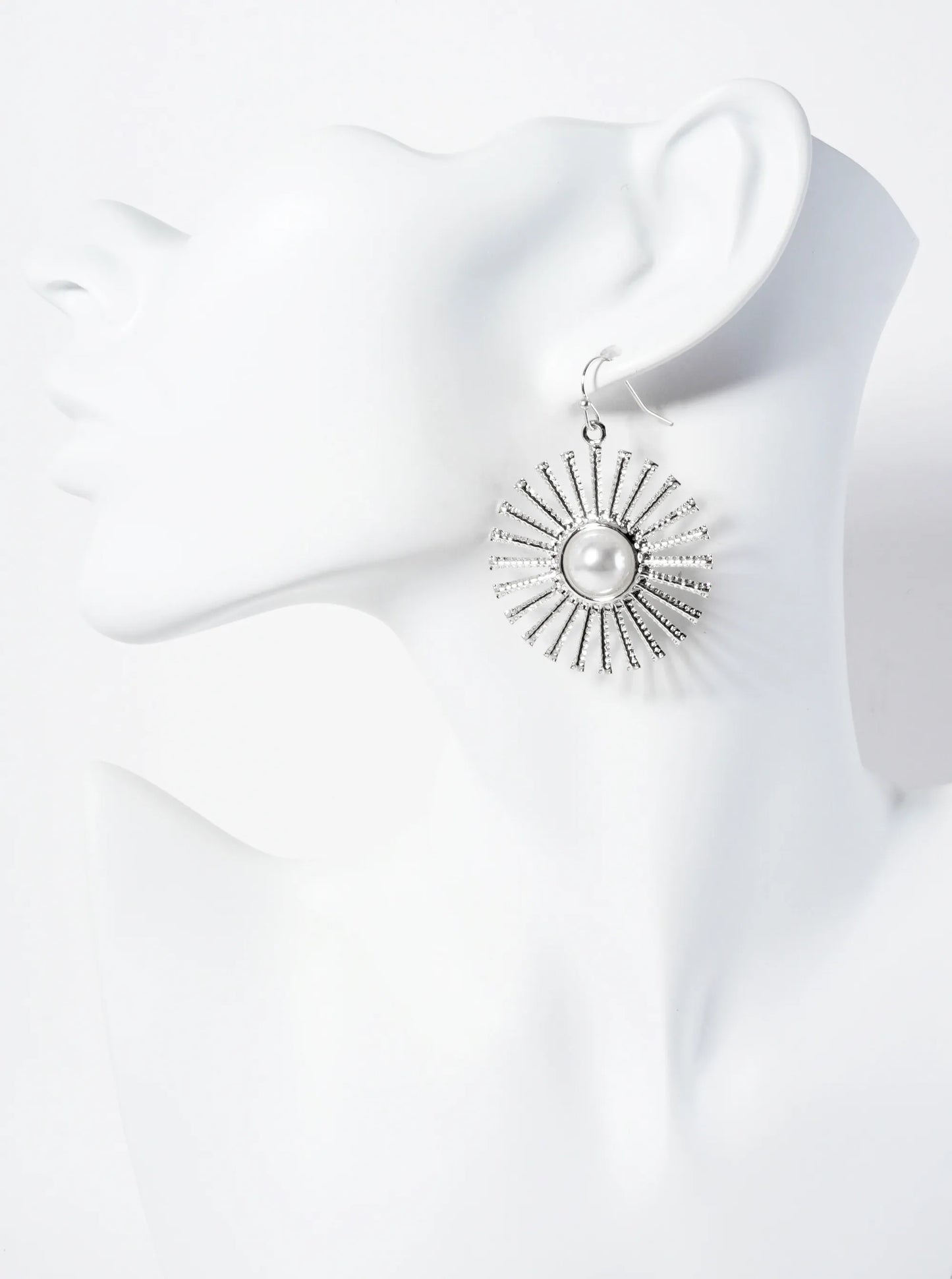 Celestial-theme Textured Starburst Pearl Drop Dangle Earrings