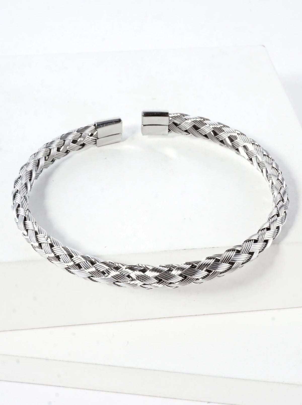 Classy Intertwined Brass Wire Cuff Bangle Bracelet