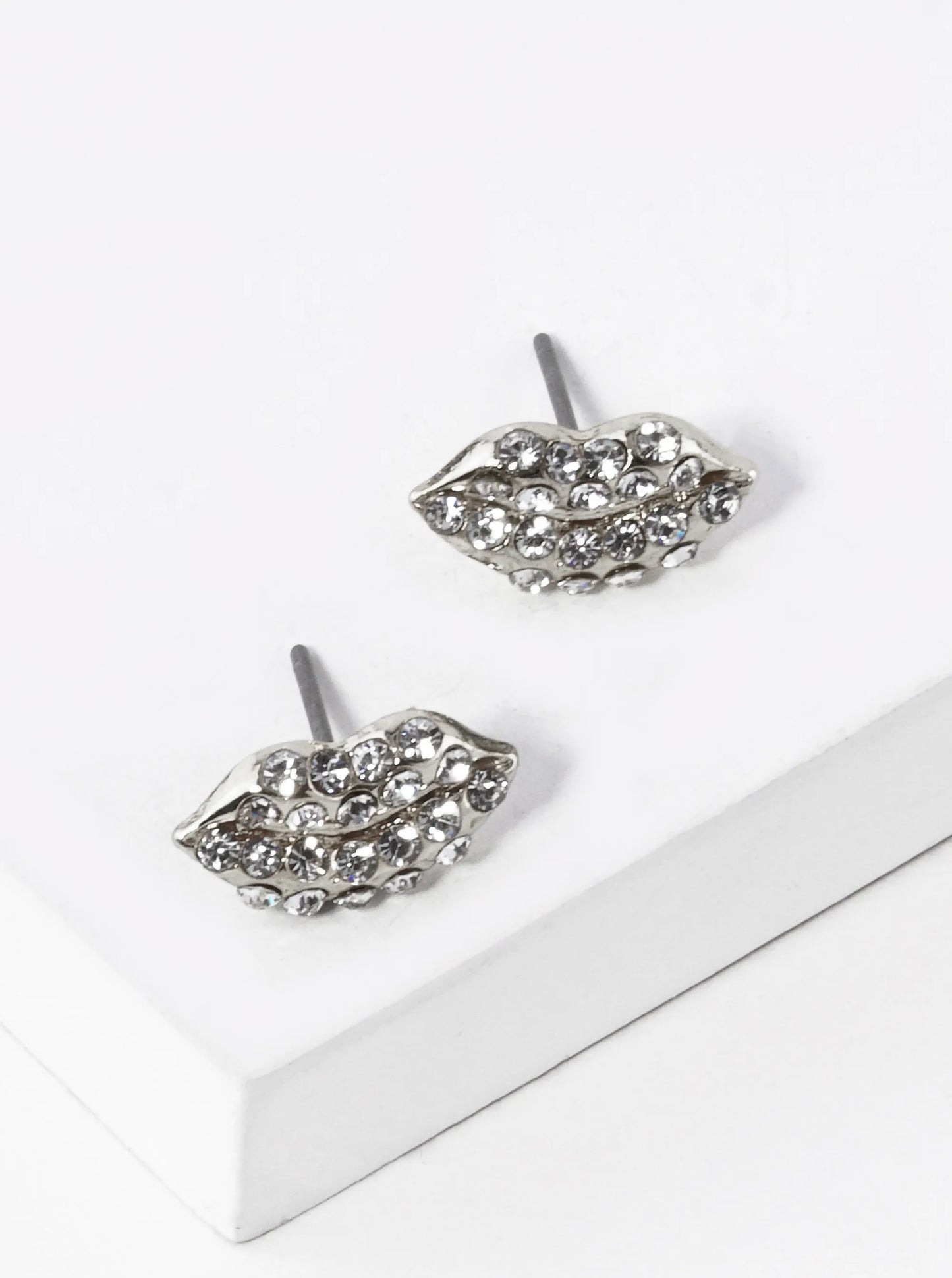 Crystal Pave 6mm Lips Post Stud Earrings