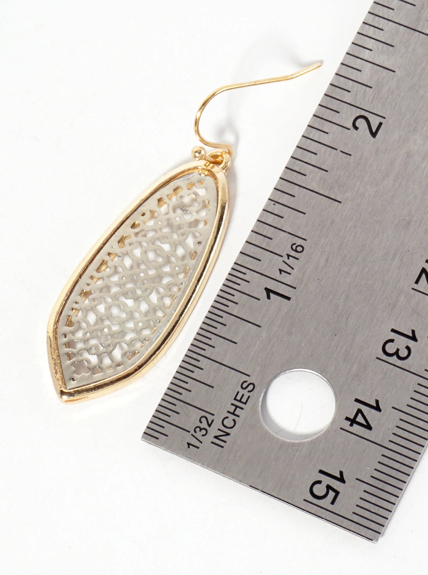 Dual-Tone Quatrefoil-Pattern Filigree Dangle Earrings
