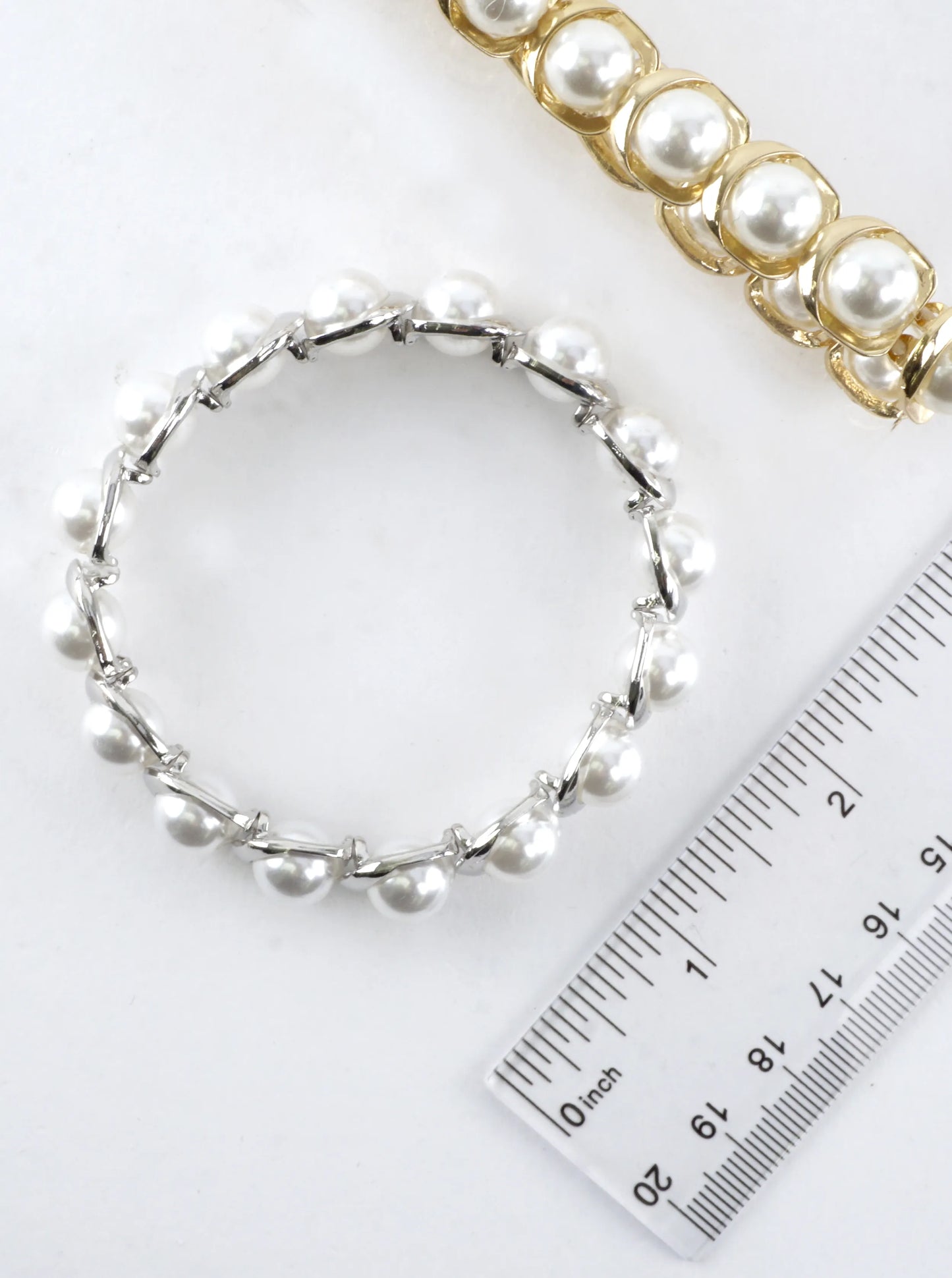 Embedded Pearls Stretch Bracelet