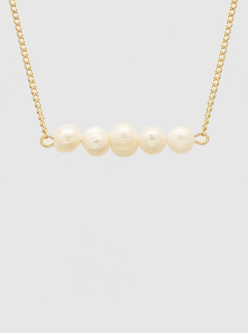 FRESHWATER PEARL NECKLACE