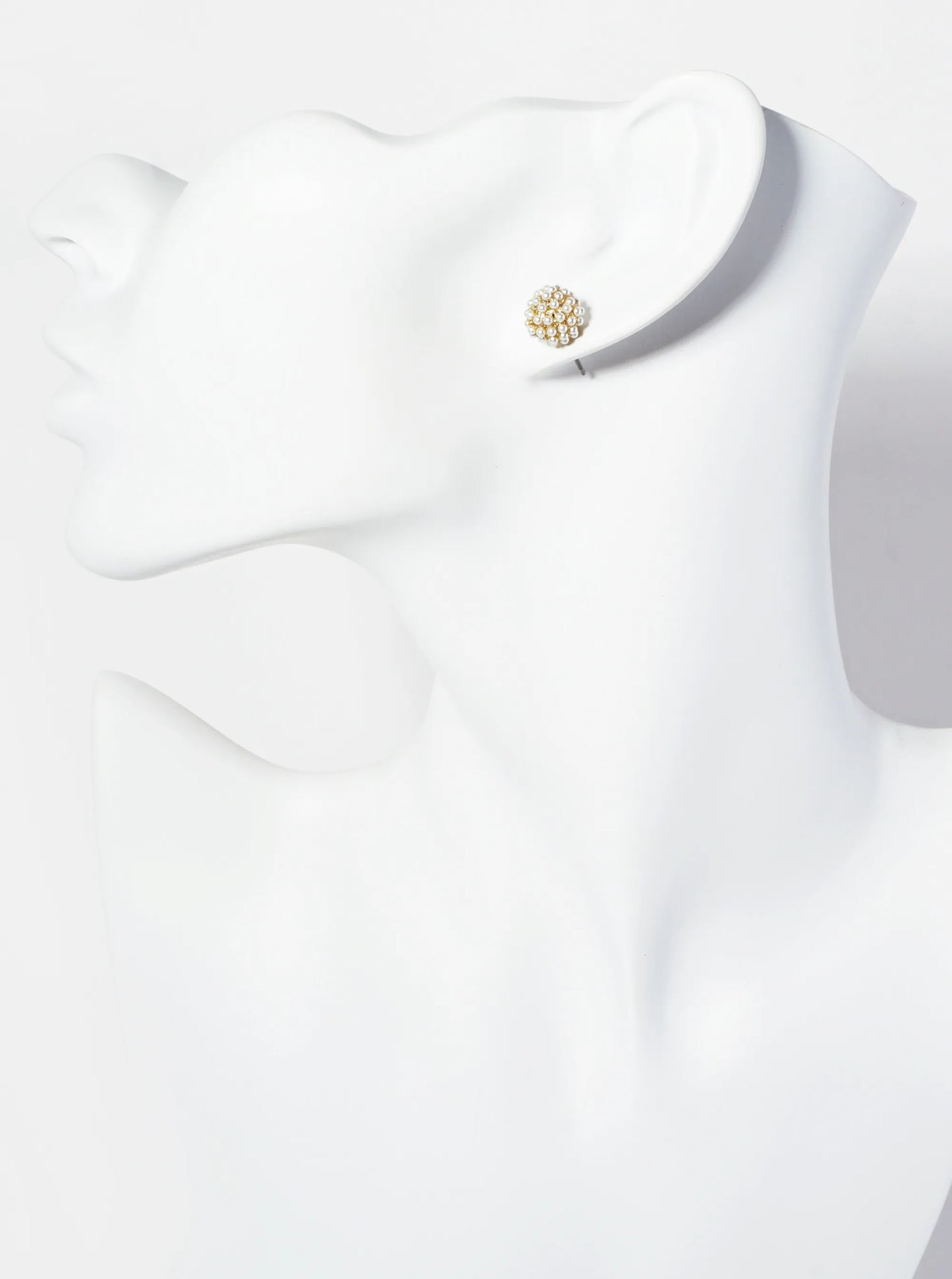 Gold-Dipped-10mm-Pearl-Caviar-Stud-Earrings-1-FE7618-GDCRM-1-2C7GXW19125124K1204.jpg