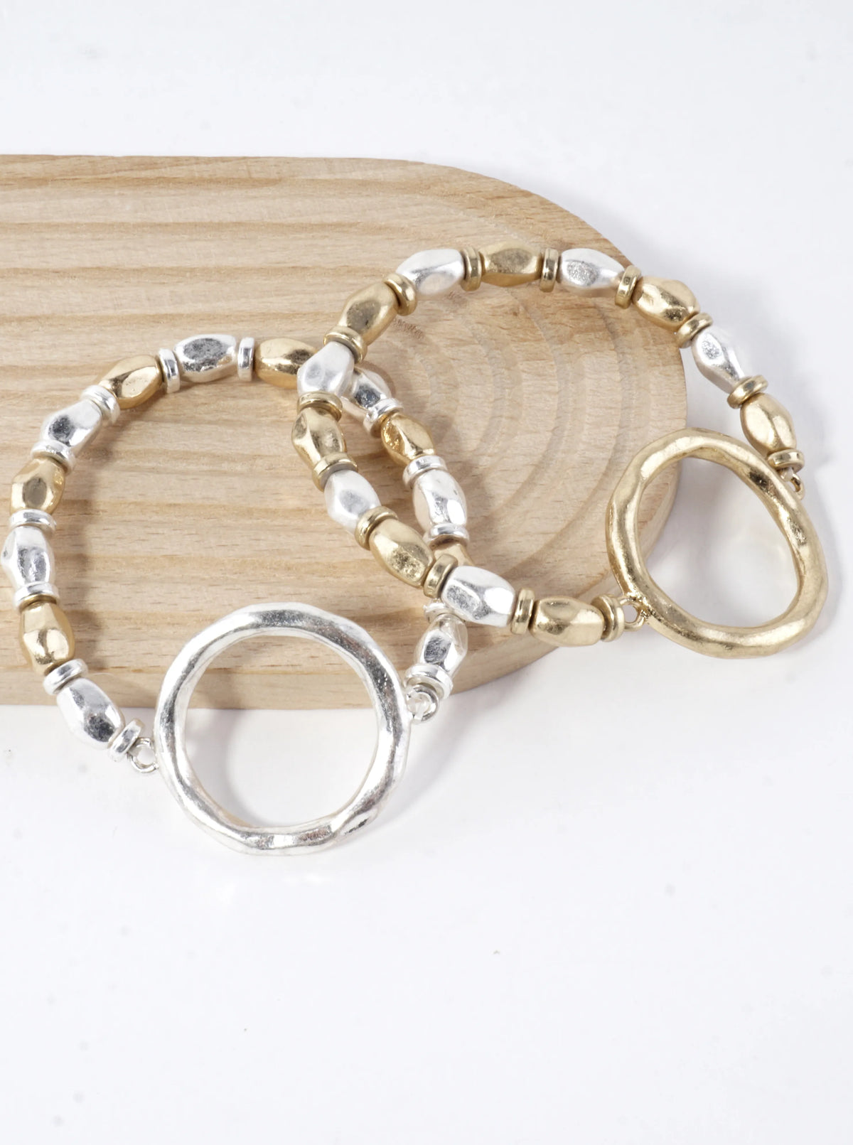 Hammered Circle Round Stretch Bracelet