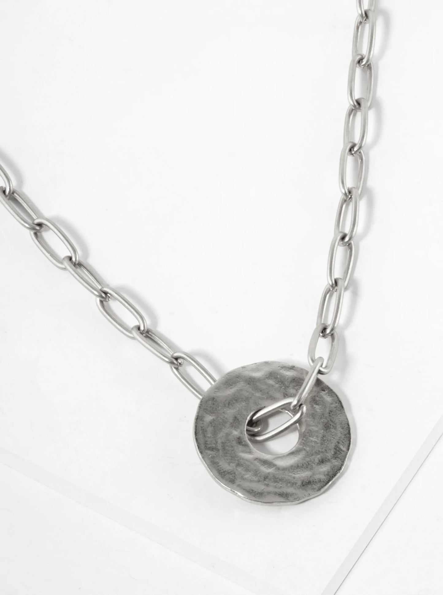 Hammered Donut Pendant Link Chain Necklace