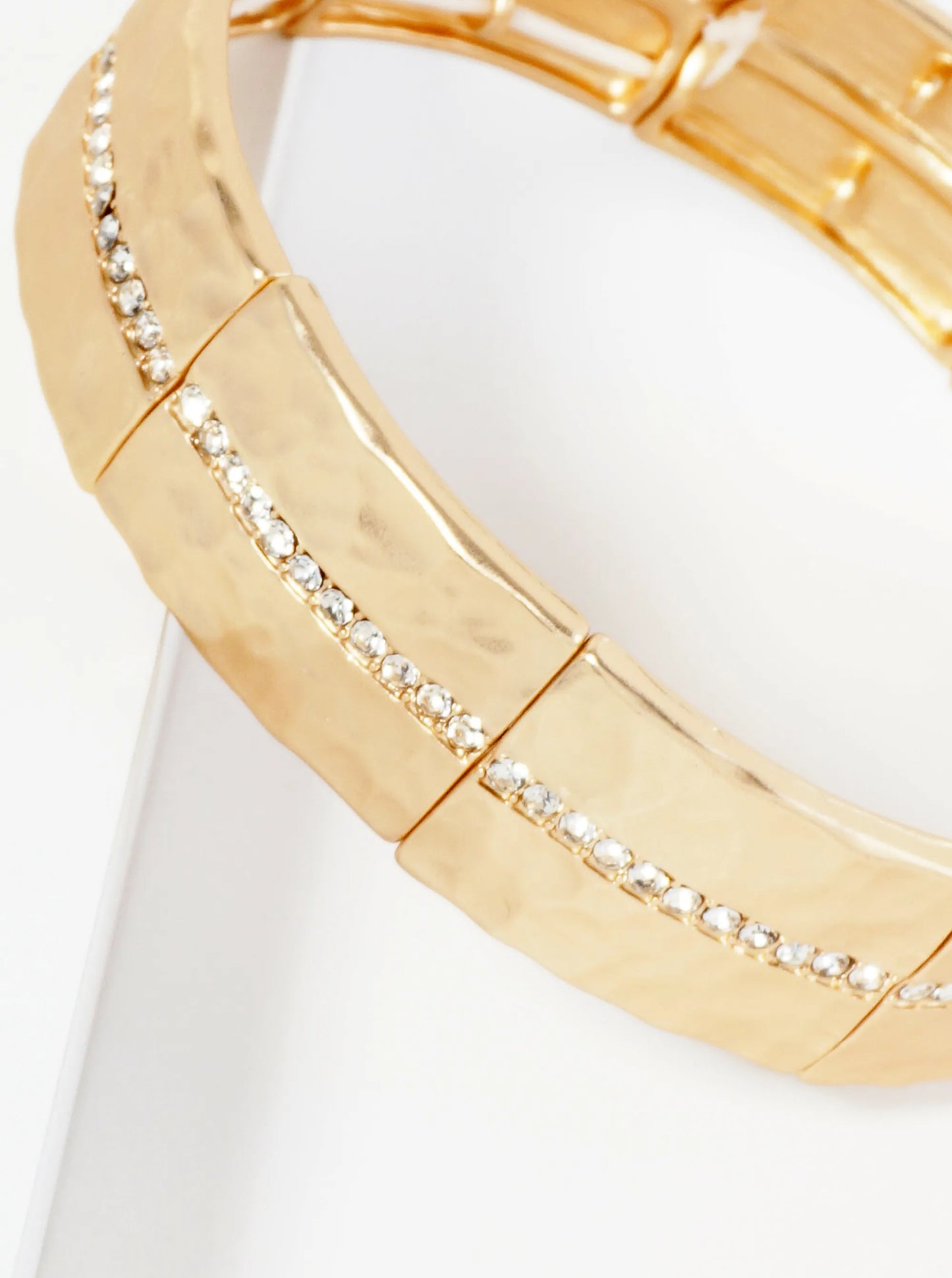 Hammered-Metal-Crystal-Pave-Stretch-Bracelet-31-331@MB3412-MG-2-YBE5P920111824K0459.jpg