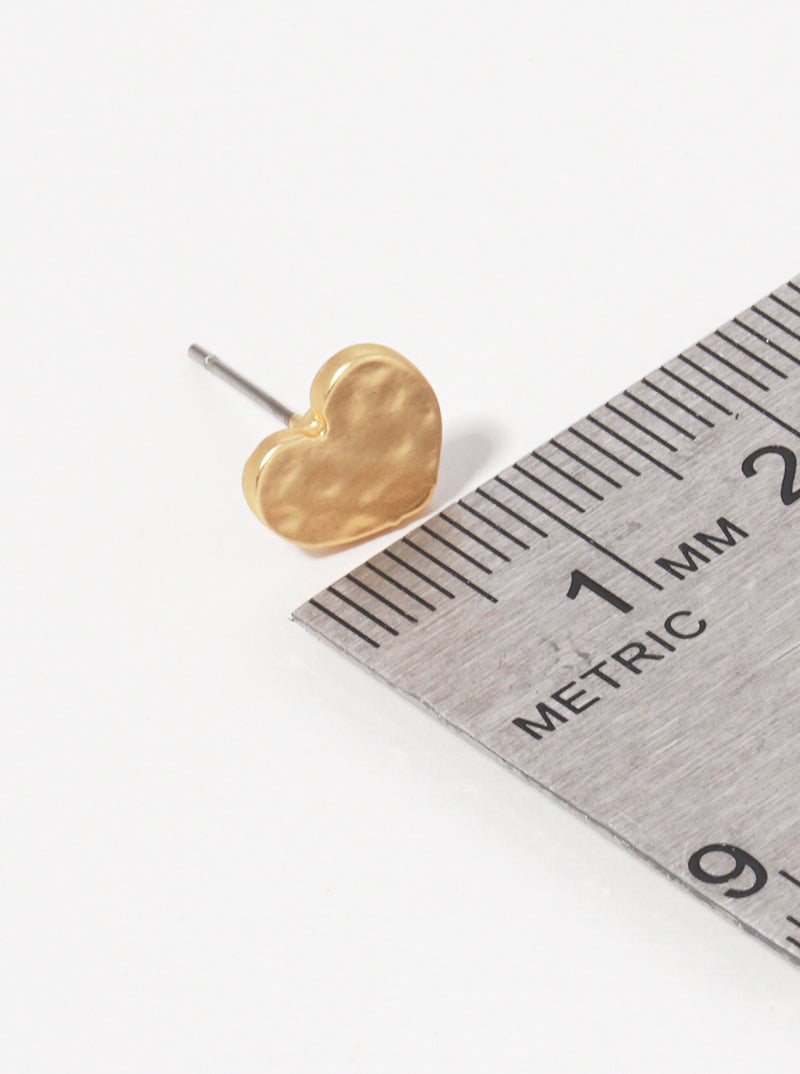Hammered Metal Dainty Heart Stud Earrings