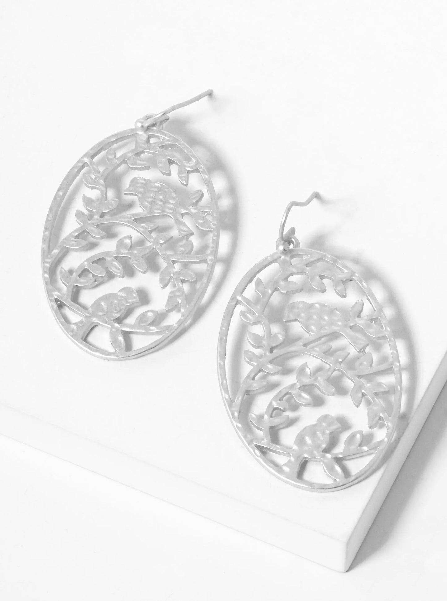 Hammered Metal Nature Inspired Oval Filigree Dangle Drop Earrings