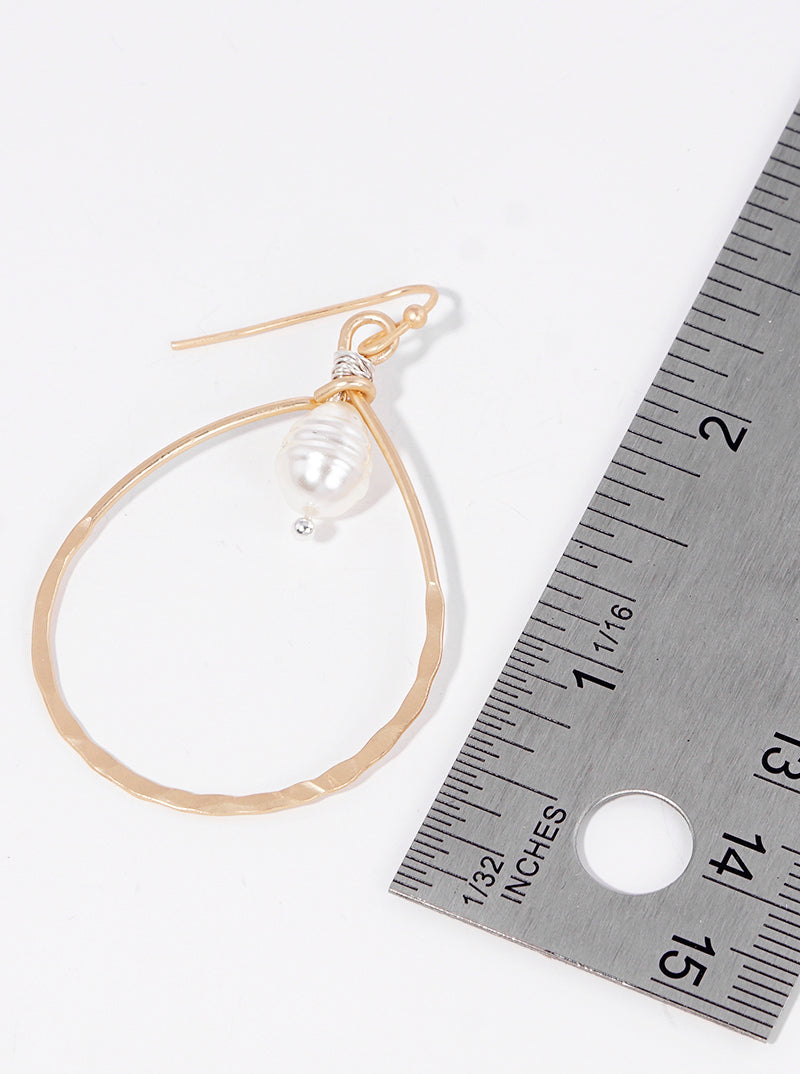Hammered Teardrop With Pearl Metal Dangle Earrings